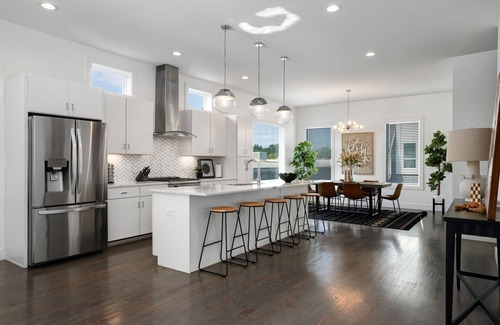 Berry Hill House | Music City Dream-Spacious w/7 Beds, Balcony, Fire
