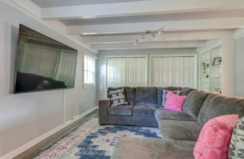 Glengarry House | Music City Megastar Private Pool and Hot Tub