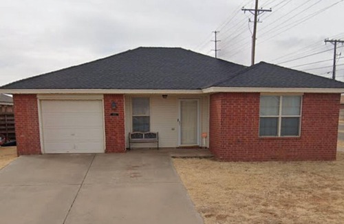 Lubbock House | Music Sanctuary