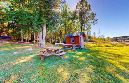 Mercer House | Muskie Haven