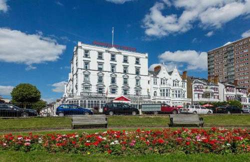 Westcliff-on-Sea Hotel | Muthu Westcliff Hotel (Near London Southend Airport)