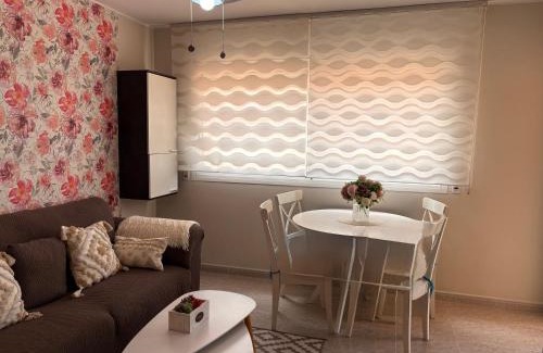 Miami Platja Apartment | Muy cerca de la playa Gran piscina wifi gratis Port Aventura