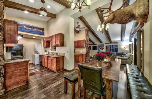 Tahoe Village House | Mv50 Grand Lodge Lake Tahoe With Game Room Hot