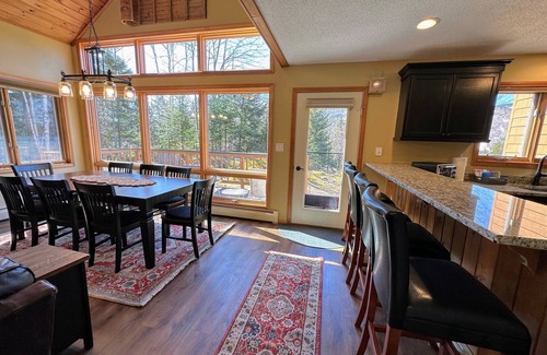Bretton Woods Condo | MWP25 Updated 3 bed 3 bath condo with mountain ski slope views in Bretton Woods