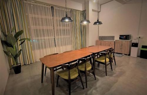 Muar House | Mwv Family Suite Room