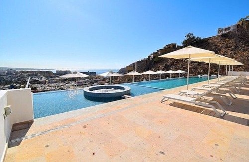 Centro Apartment | Montemar 601: Luxury Condo in the Heart of Cabon