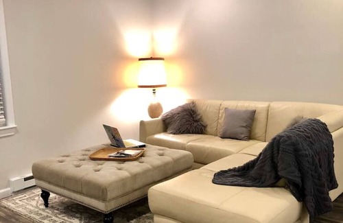 Mount Carmel Apartment | My Brother's Place in Mt Carmel