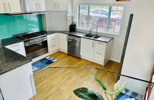 Manurewa House | My castle house Manukau City 20 mins to Auckland Airport