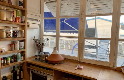 Gruissan Plage Ski Chalet | My cottage by the sea
