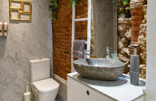 Centro - Sagrario Apartment | My Granada Garden - Catedral Lux Suite