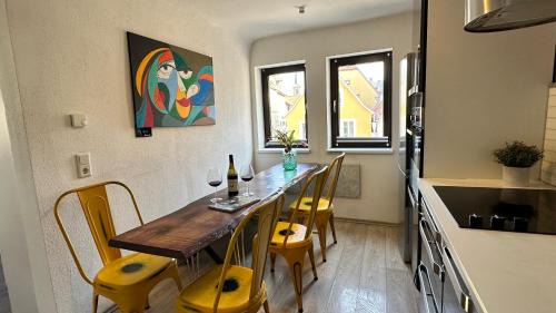 Ochsenfurt Apartment | My Happy Place