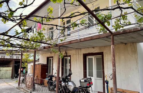 Udabno House | My home udabno