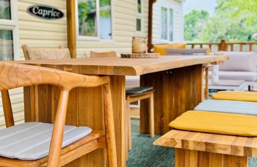 Salles Ski Chalet | My Maui Home