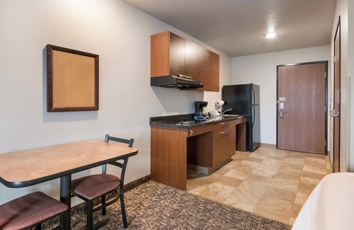Southern Crossing Hotel | My Place Hotel - Bend, OR