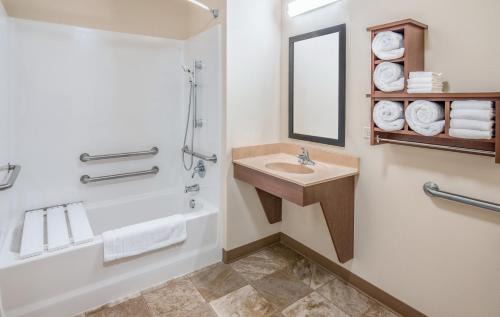 North Las Vegas Hotel | My Place Hotel-North Las Vegas, NV