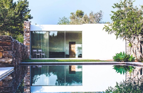 Santa Eulalia del Rio Villa | My Rental Homes - Villa Cave with private garden pool and air conditioning