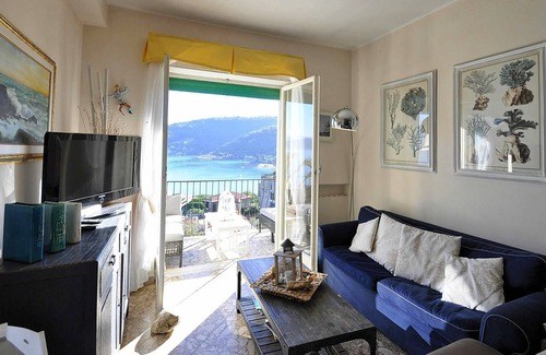 Portovenere Apartment | My Rental Homes - Casa Venere with terrace, sea view and private garage