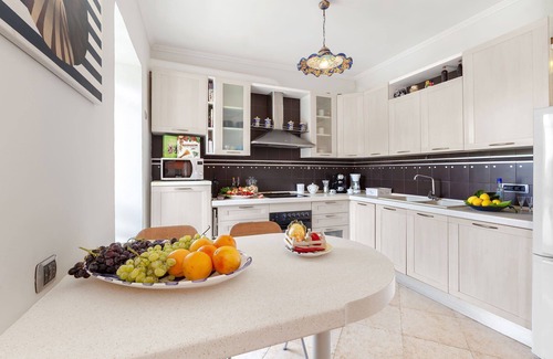 Schiazzano Villa | My Rental Homes - Villa Mouna with private pool and jacuzzi