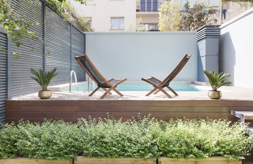 Sant Gervasi Apartment | My Space Barcelona: 2 Apartments with Private Pool in Sant Gervasi for 20 people