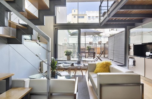 la Vila de Gracia Apartment | My Space Barcelona 6 Apart. in Gràcia has 40 people with pool and terrace