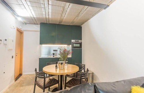 Sant Gervasi Apartment | My Space Barcelona Apart. with shared terrace in Sant Gervasi per months
