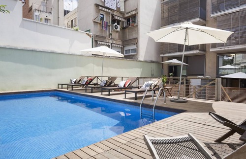 la Vila de Gracia Apartment | My Space Barcelona Loft for temporary rentals with terrace and swimming pool