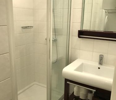 Quartier de Rochechouart Apartment | My Trip in Paris - Turgot