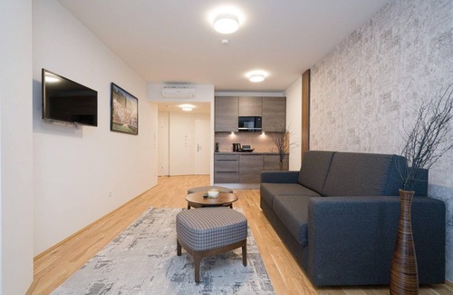 Brigittenau Apartment | myApartments - Top 17