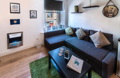 Paisley Apartment | Mycosyapartments54