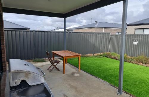 Delacombe House | Mylah Nest Stay