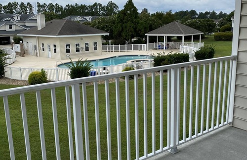 Red Hill Condo | Myrtle Beach Townhome on Legends Golf & Resort