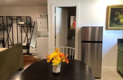 Modesto Apartment | Myrtle Place 1 is a lovely studio apartment