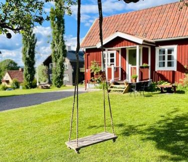 Rattvik House | Mysig stuga med sjöutsikt