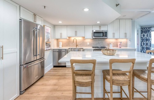 Palmetto Dunes Condo | MyStay at 1208 Villamare Ocean views Premier Design New Pools & Hot Tubs!