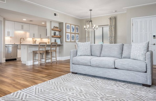 North Forest Beach Condo | MyStay at 307 Forest Beach Villas 2nd Row Pool Balcony
