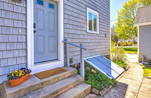 Mystic - New London Apartment | Mystic Refuge w/Patio < 1 Mi to Downtown!