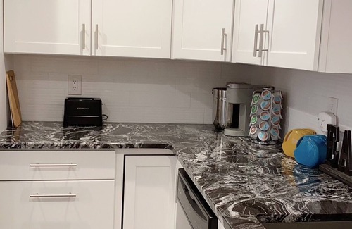 Stonington Apartment | Mystic Surfside Get Away