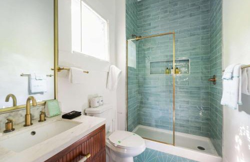 Midtown Apartment | Mystique