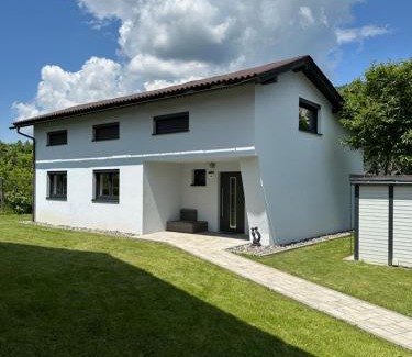 Finkenstein am Faaker See House | myurlaub(.)at