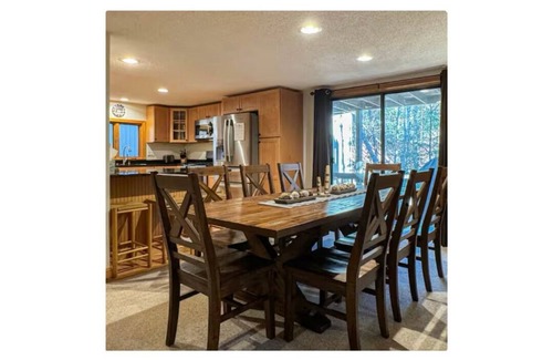 North Conway Condo | N. Conway Hideaway, Spacious & Close to Downtown