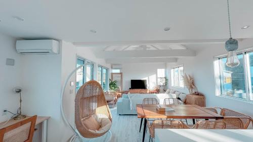 Isumi Villa | N vacation stay サウナ導入 海を見ながらバーベキュー可能 リゾートインテリアの一軒家