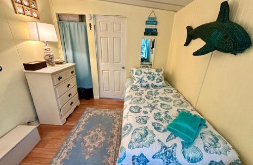Nettles Island House | N1019 immaculate 2 b 1 Ba 1978 beach bungalow