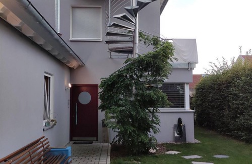 Wangen im Allgaeu Apartment | N13 Living
