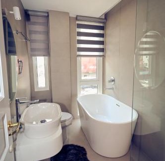 Little Japan Apartment | N3 Opera Residence