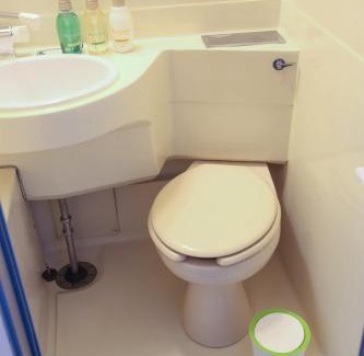 Hakataekihigashi Apartment | N33 Hakata Sta Riverside