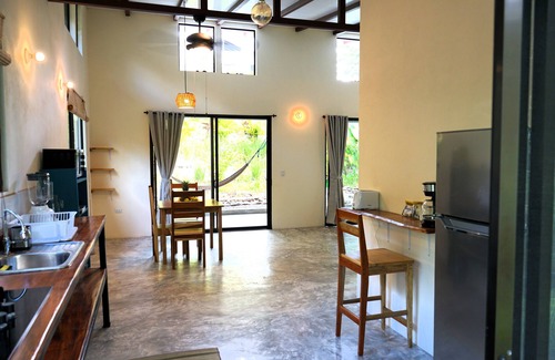 Montezuma House | 5 minutes to the breathtaking coastal town of Montezuma, Costa Rica.