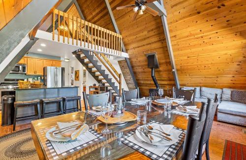 Kachina Village House | Nakai Trail 4-br A-frame Firepit Game Rm Sauna