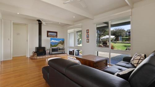 Lake Tyers Beach House | Nakarra