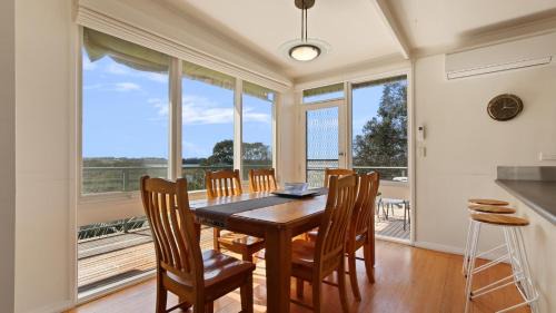 Lake Tyers Beach House | Nakarra