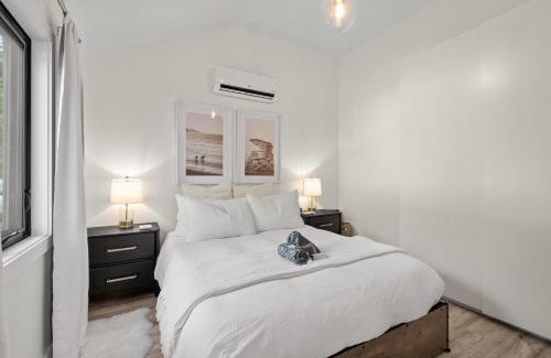 Porters Lake Villa | Nalu Retreat Lakeside Villa